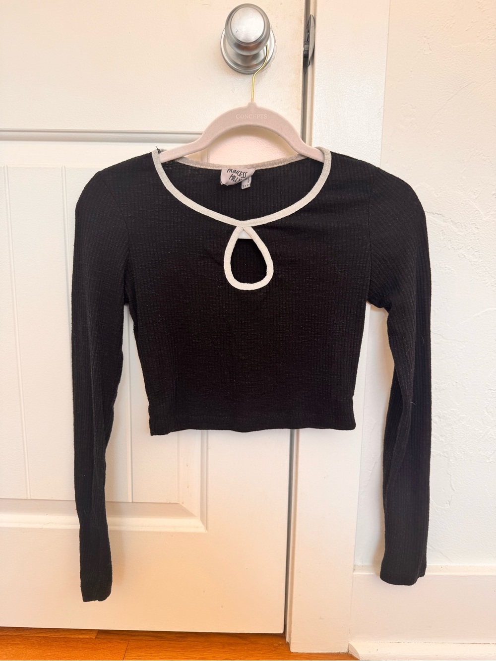 Princess Polly Black Cropped Long-Sleeve Top with Cream Trim